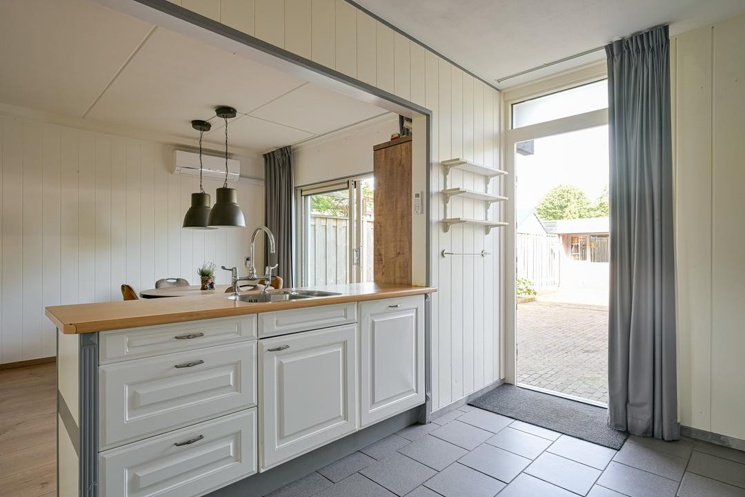 Tussenwoning te koop: Roodborstjeslaan 25, Schagen