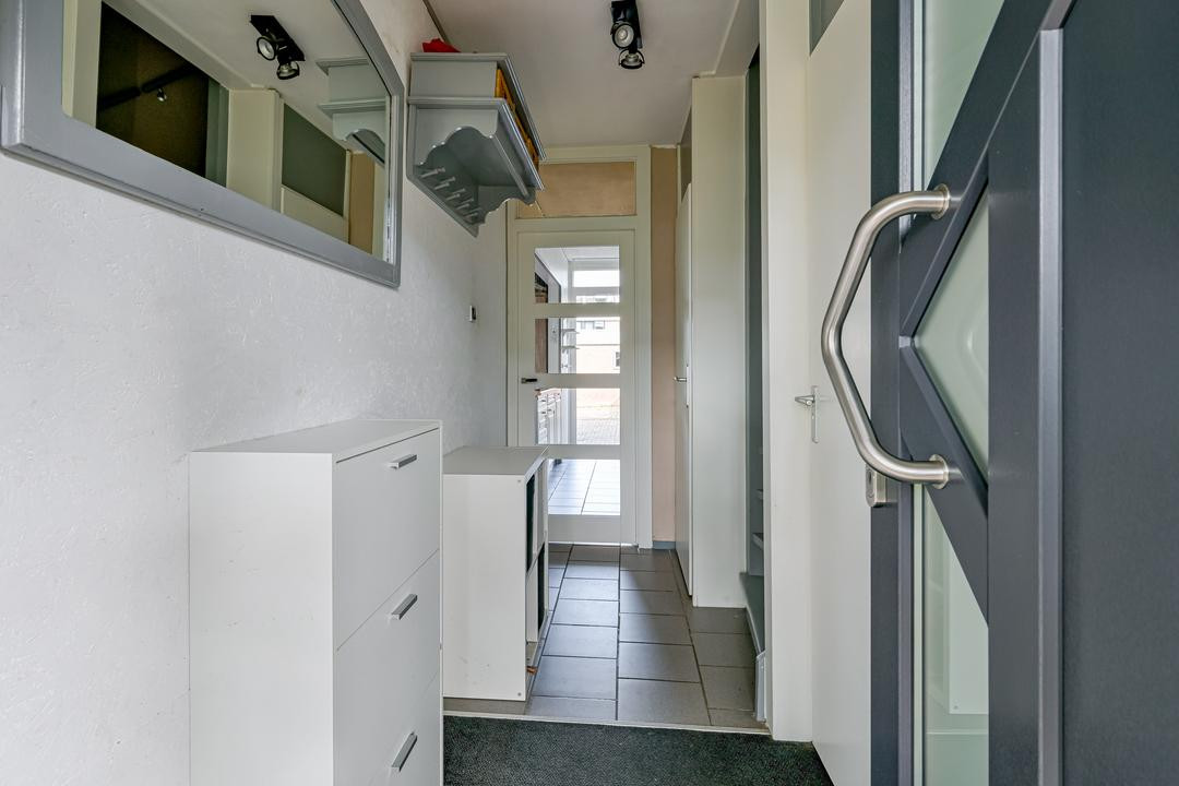 Tussenwoning te koop: Roodborstjeslaan 25, Schagen