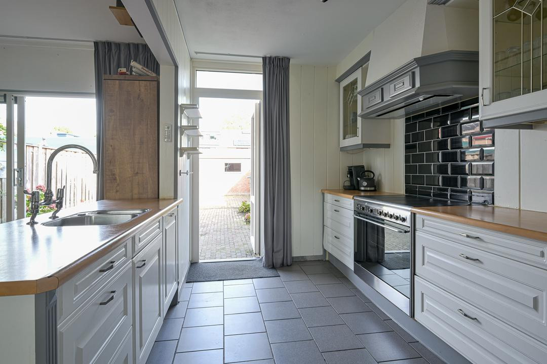 Tussenwoning te koop: Roodborstjeslaan 25, Schagen