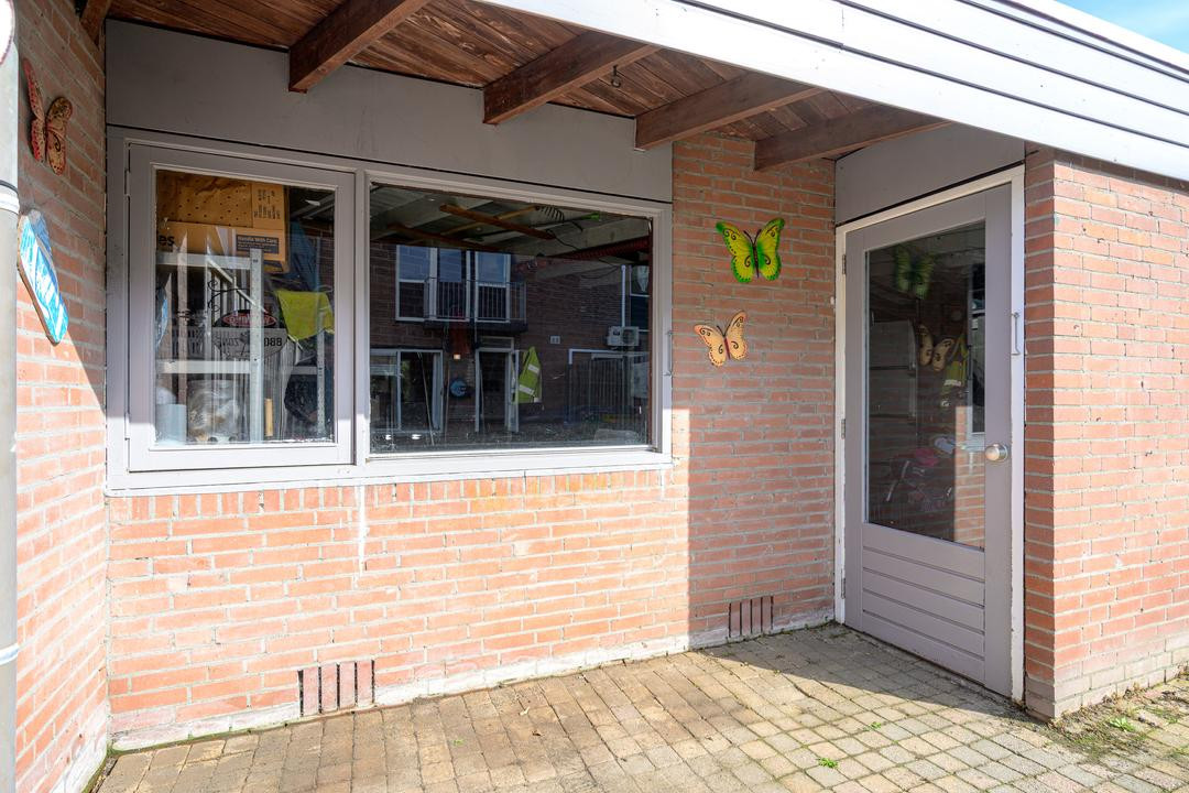 Tussenwoning te koop: Roodborstjeslaan 25, Schagen