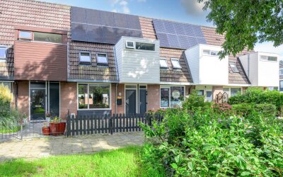 Roodborstjeslaan 25