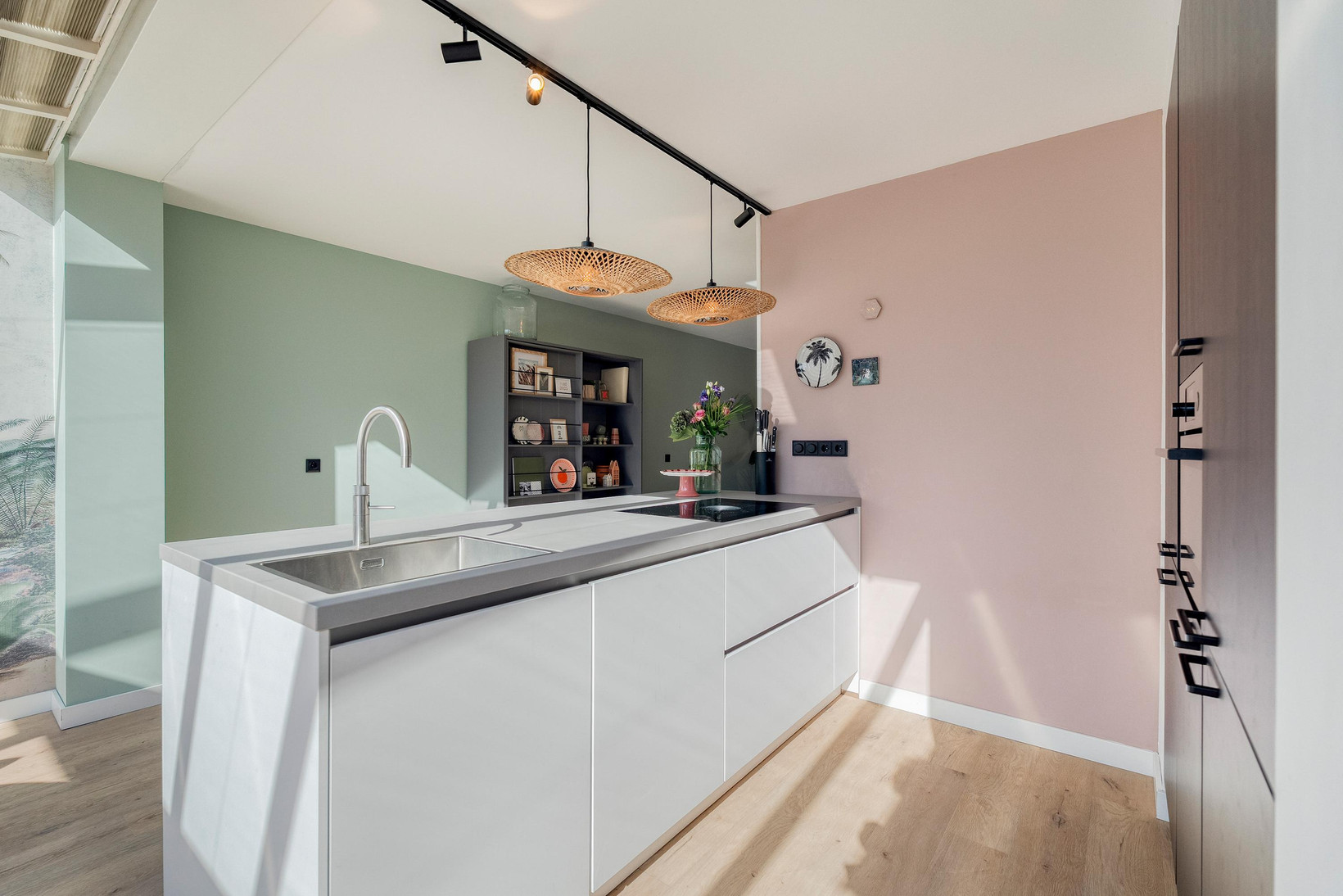 Tussenwoning te koop: Jan van der Benstraat 38, Schagen