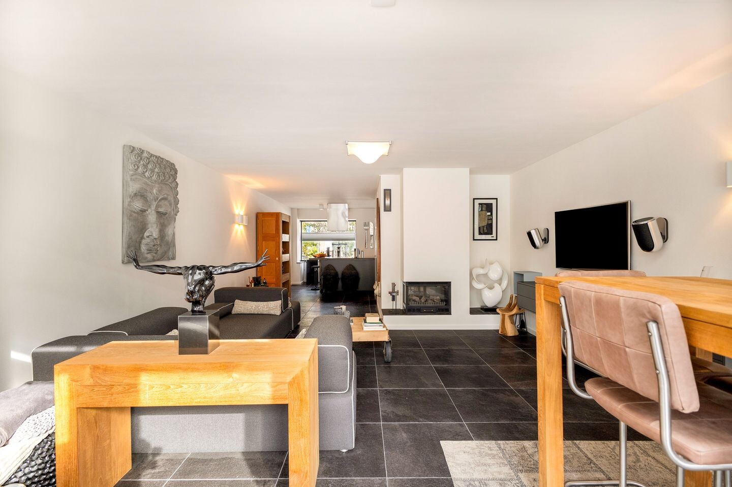 Tussenwoning te koop: Alie Postmastraat 17, Schagen