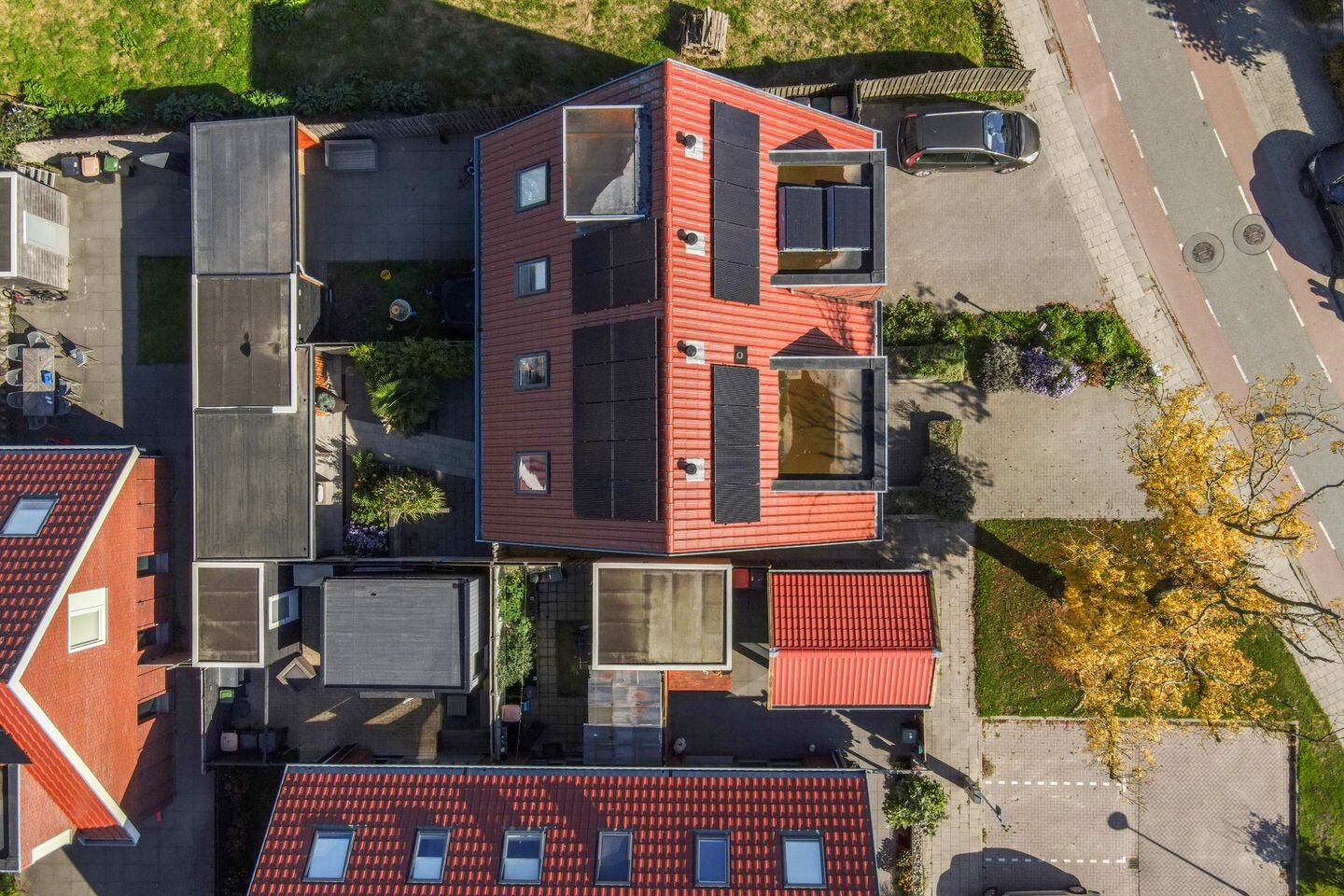 Twee-onder-één-kap te koop: Dorpsstraat 17, Sint Maarten