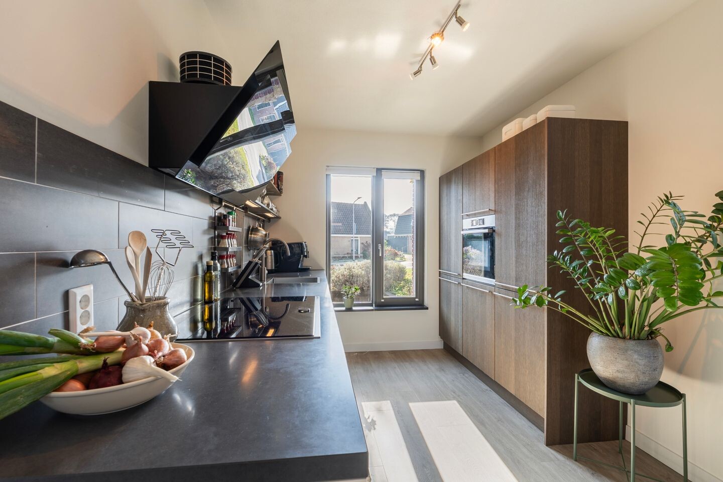 Twee-onder-één-kap te koop: Dorpsstraat 17, Sint Maarten