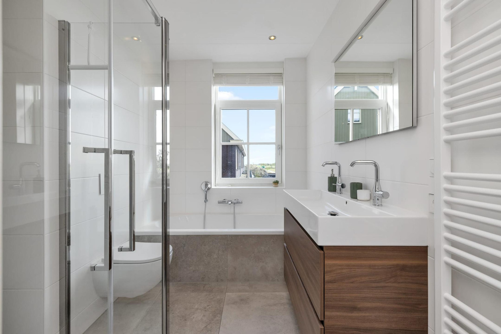 Tussenwoning te koop: Keuvel 24, Sint Maarten