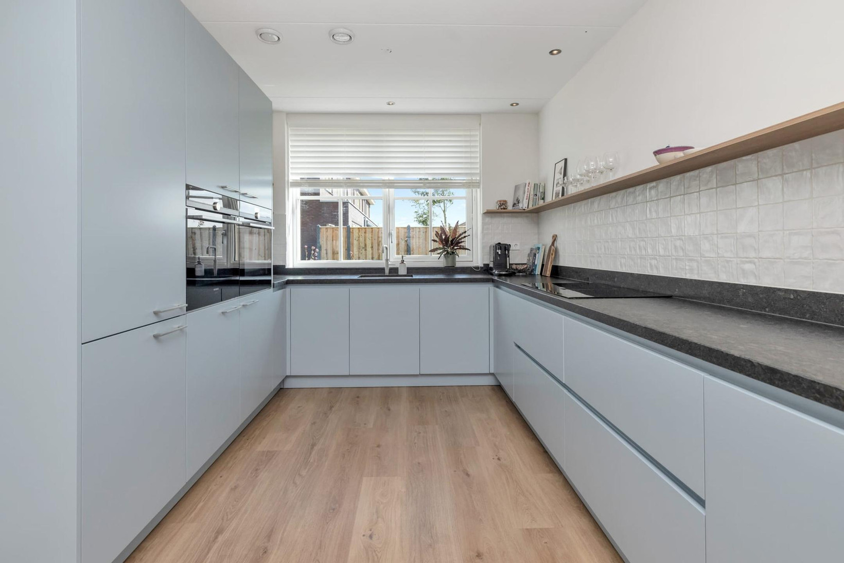 Tussenwoning te koop: Keuvel 24, Sint Maarten