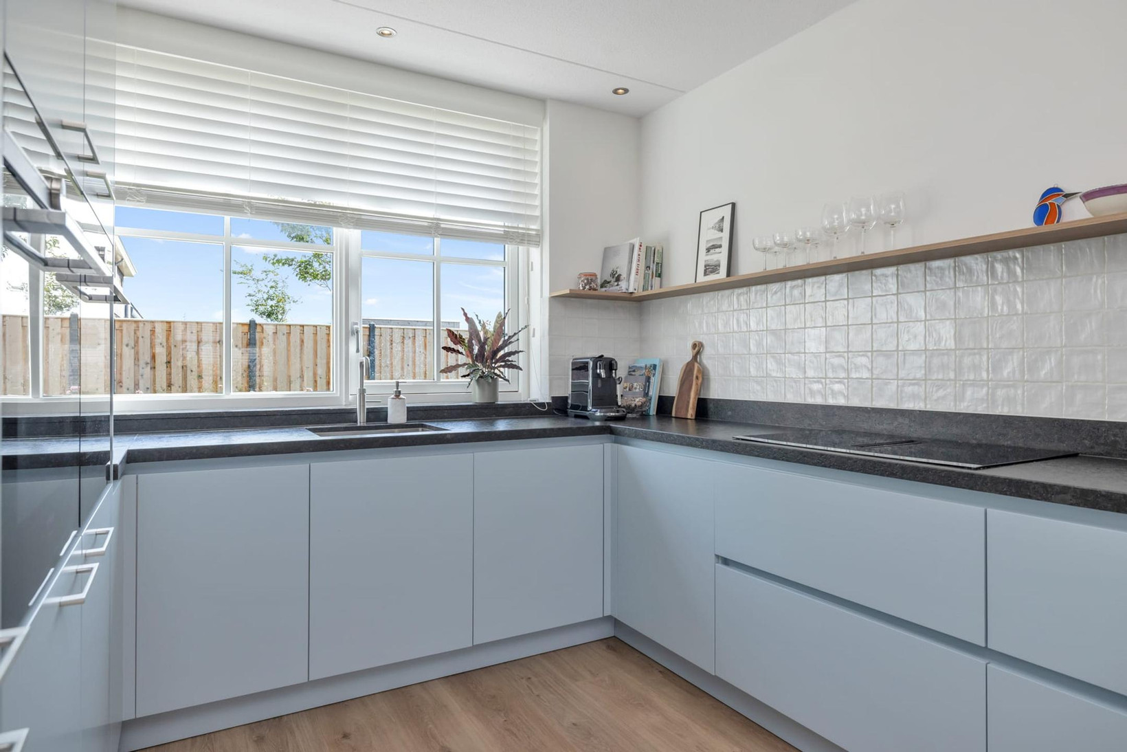 Tussenwoning te koop: Keuvel 24, Sint Maarten