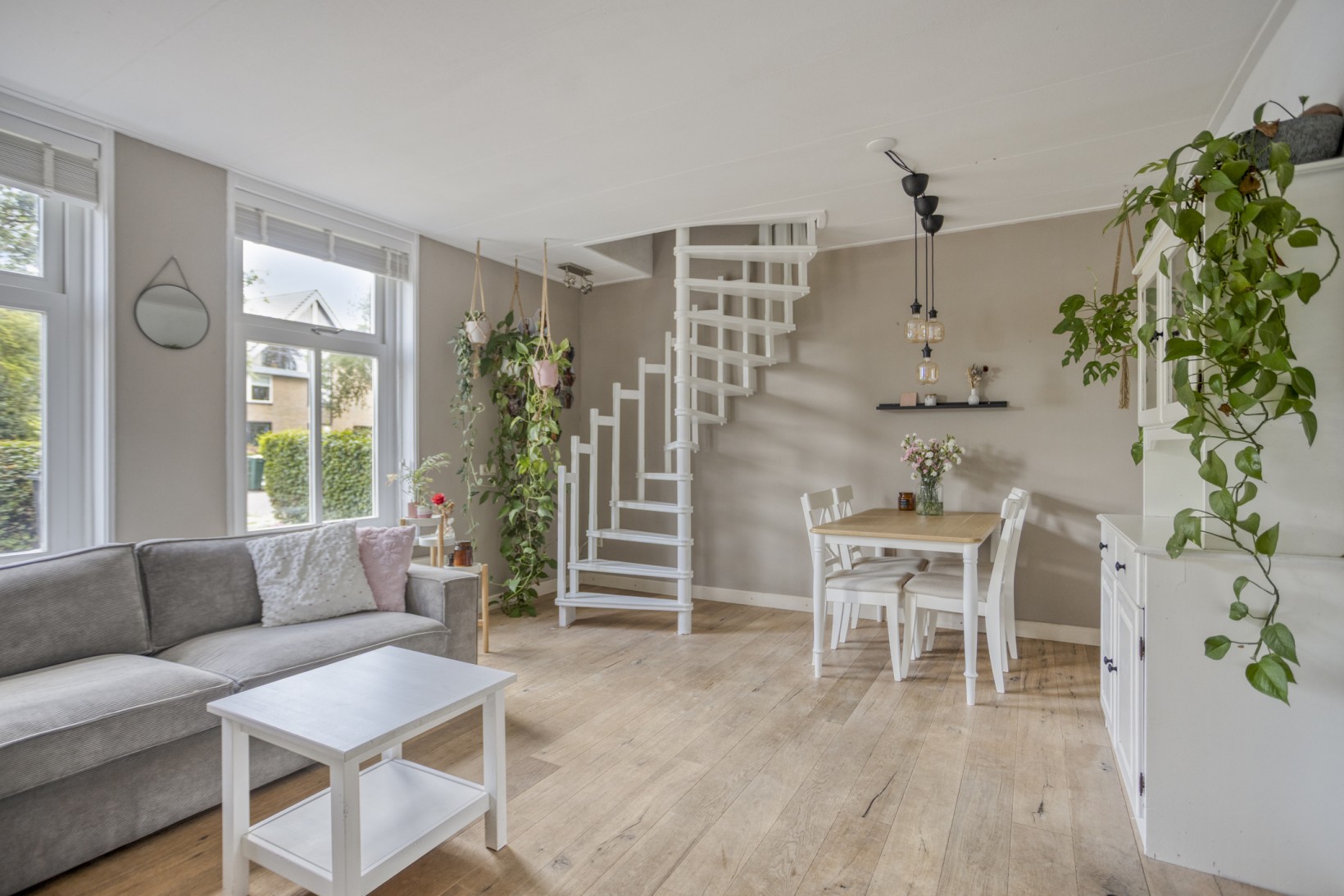 Twee-onder-één-kap te koop: Voorpolderweg 9, Dirkshorn