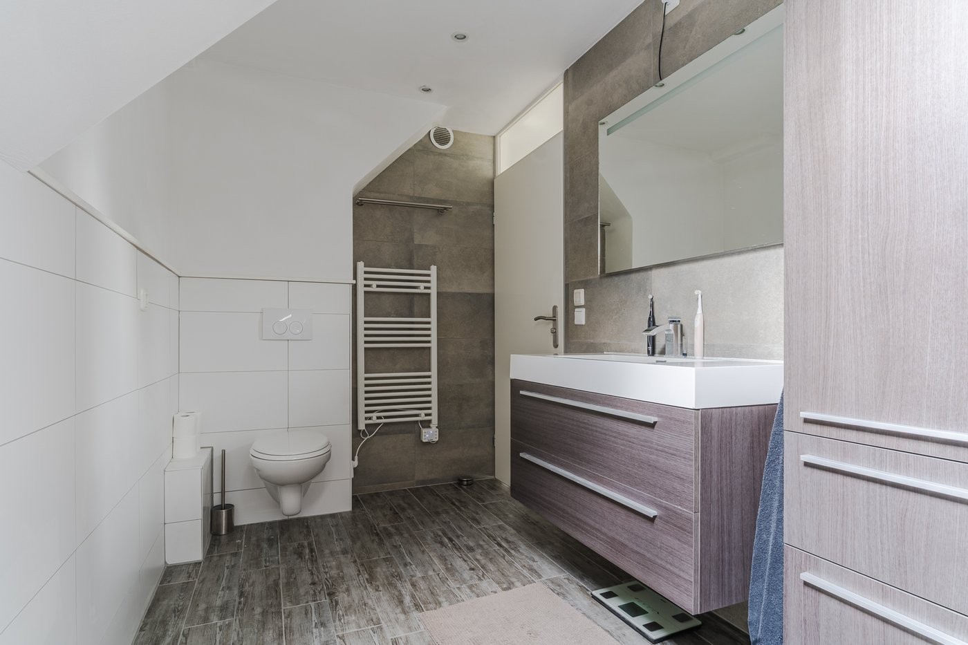 Hoekwoning te koop: Rietkraag 28, Tuitjenhorn