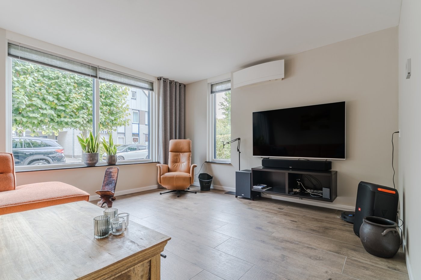 Hoekwoning te koop: Rietkraag 28, Tuitjenhorn