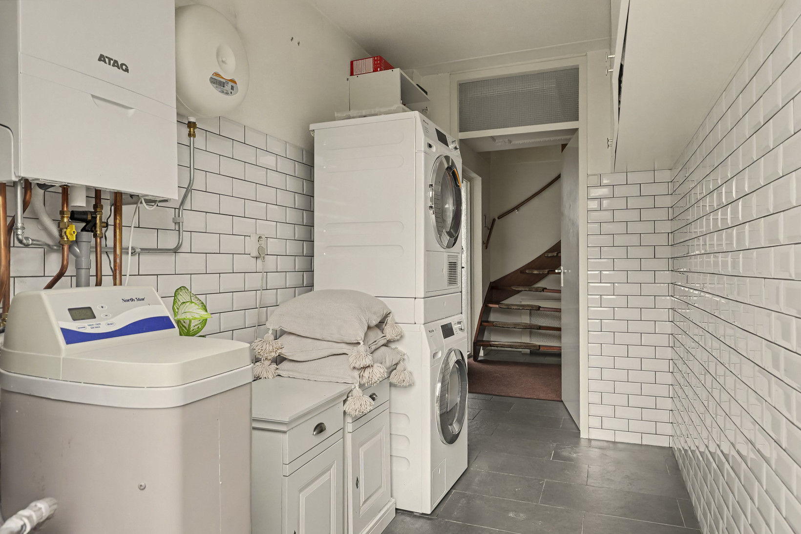 Vrijstaande woning te koop: De Snoekbaars 13, Tuitjenhorn