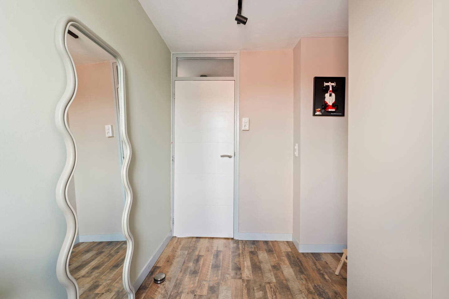 Hoekwoning te koop: Noletstraat 10, Tuitjenhorn
