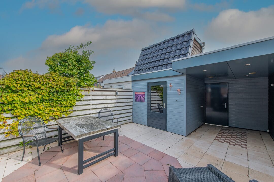 Tussenwoning te koop: Wonge 24, Warmenhuizen