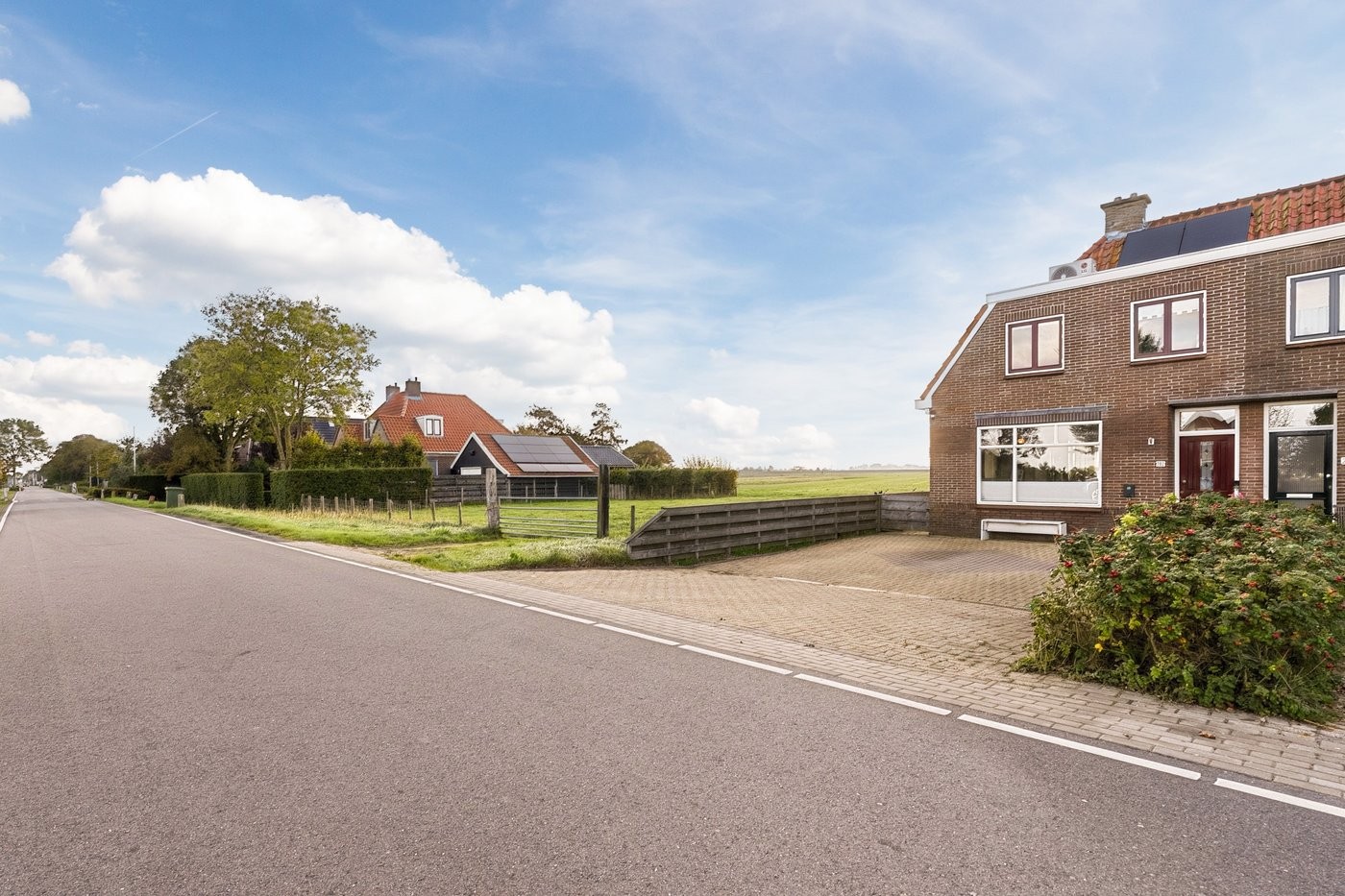 Twee-onder-één-kap te koop: Grote Sloot 282, Schagerbrug