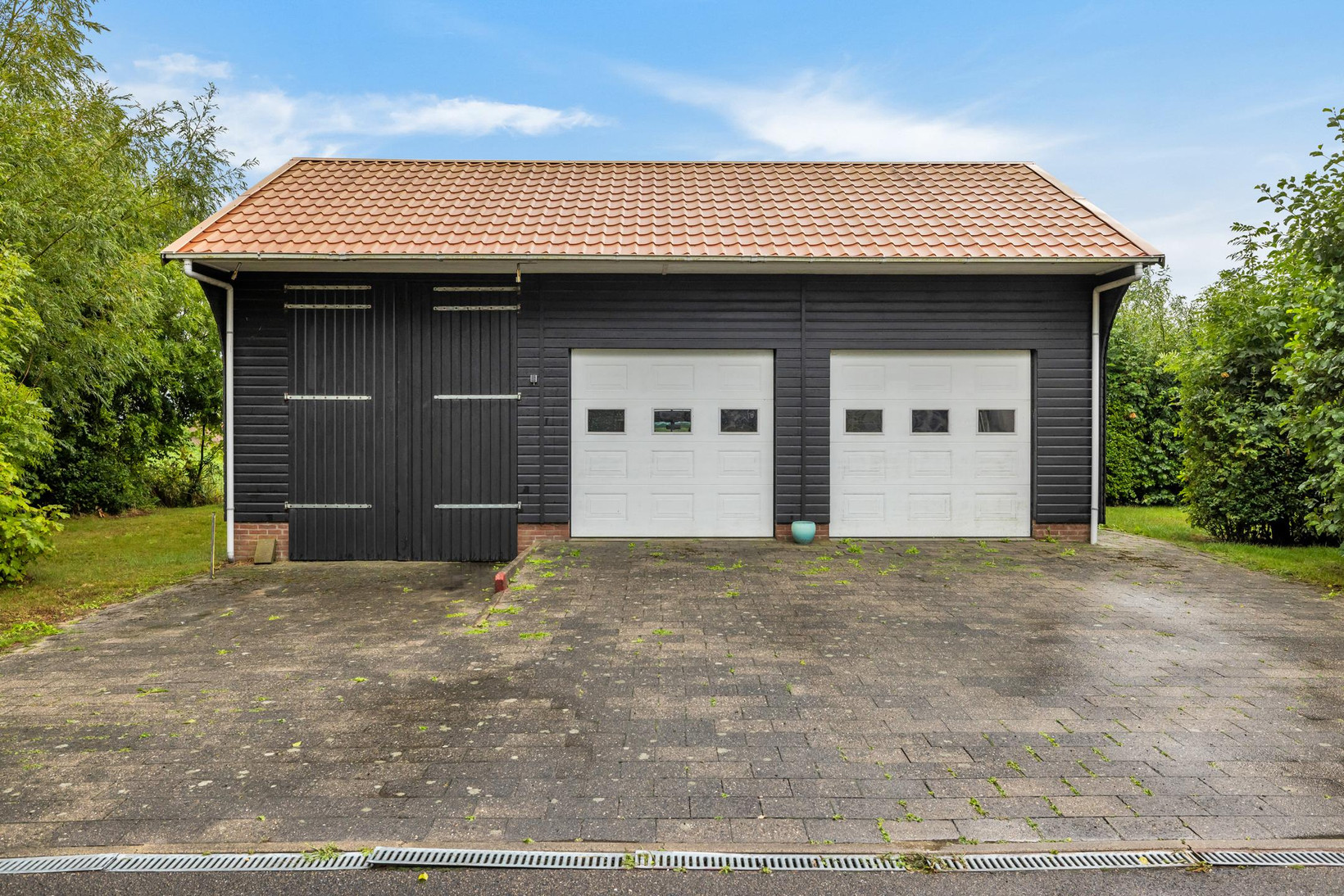 Vrijstaande woning te koop: Grote Sloot 200, Sint Maartensbrug