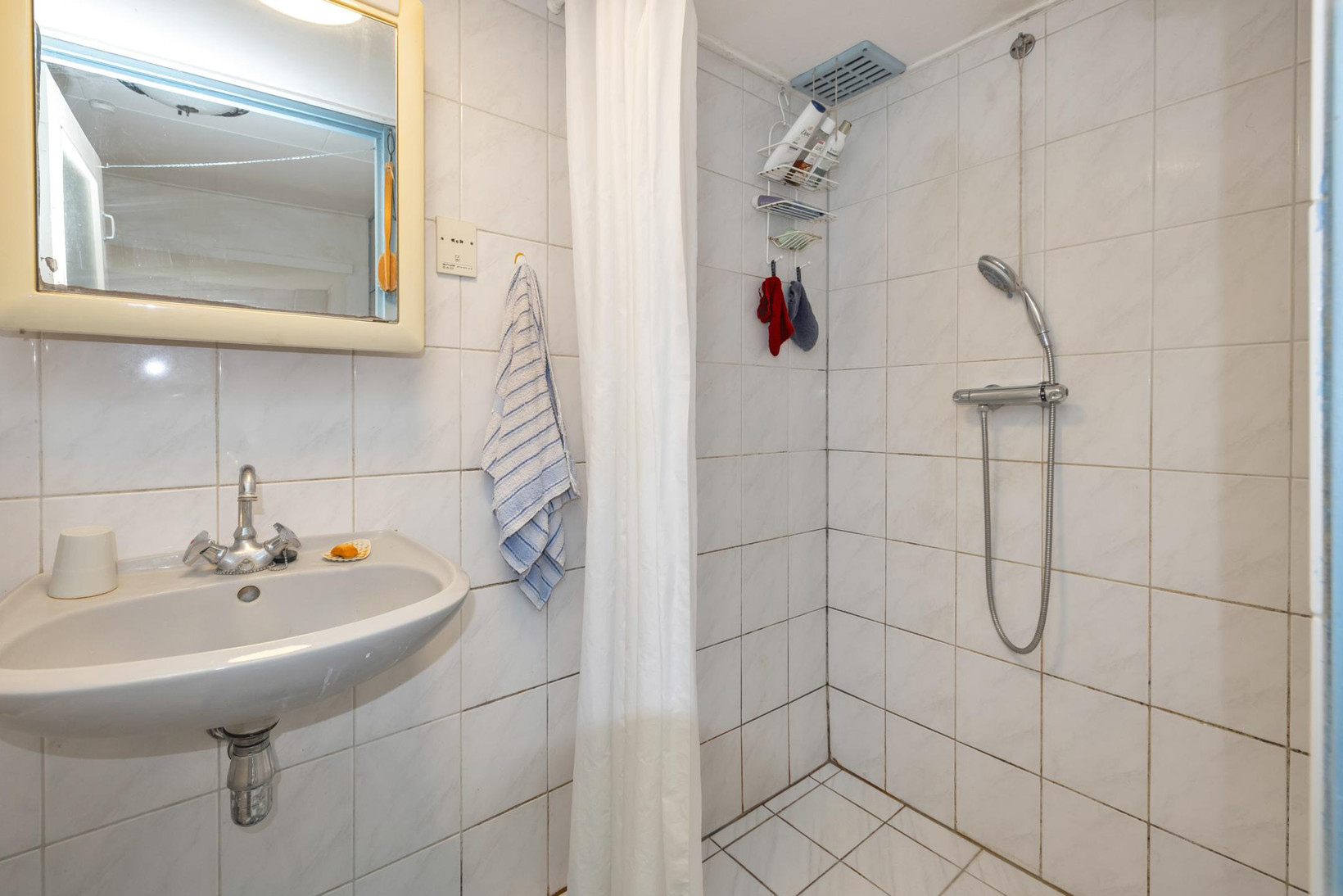 Vrijstaande woning te koop: Grote Sloot 200, Sint Maartensbrug