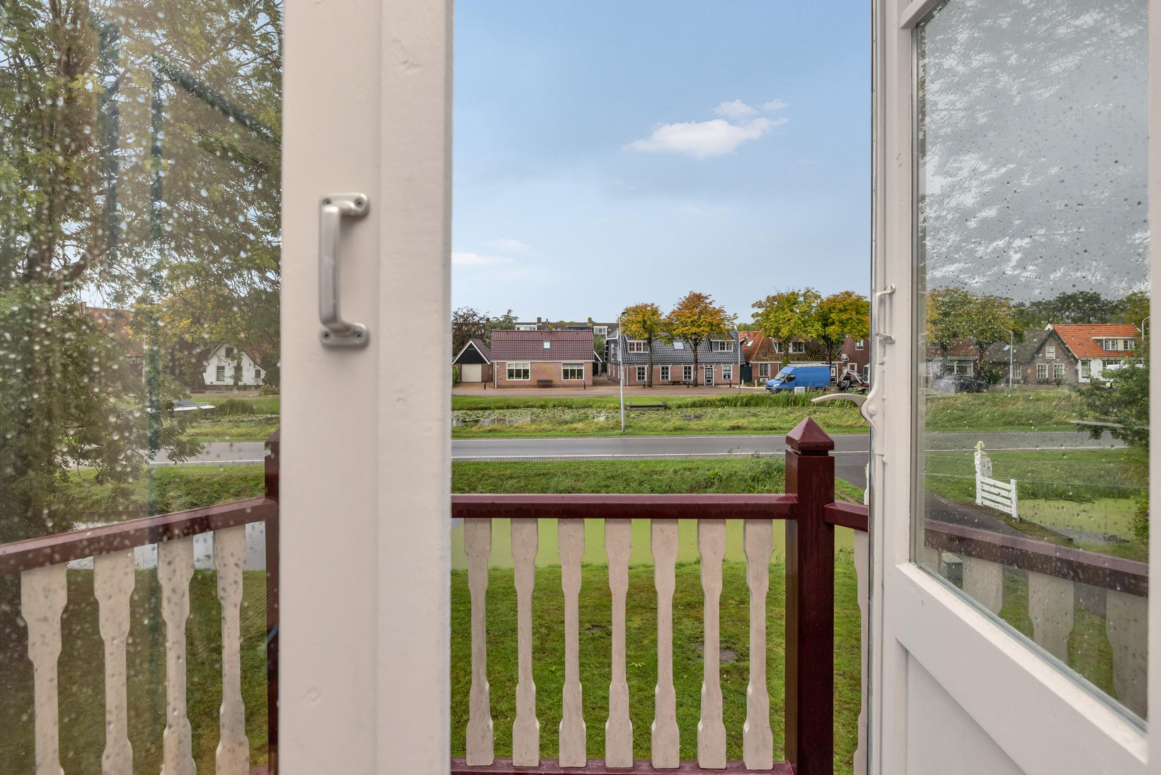 Vrijstaande woning te koop: Grote Sloot 200, Sint Maartensbrug
