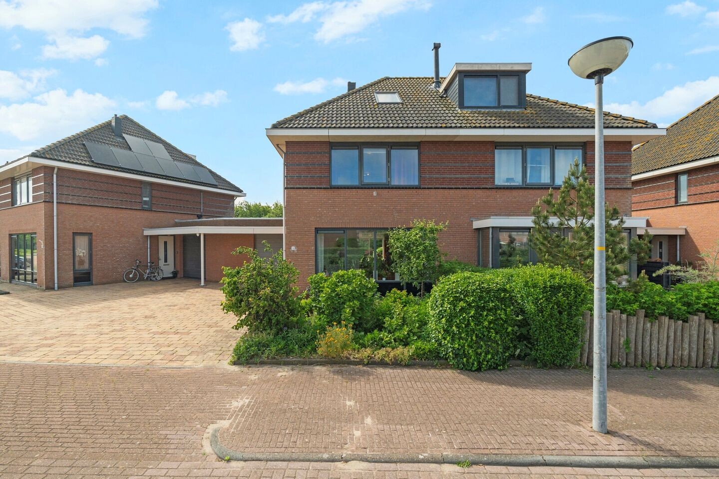 Tussenwoning te koop: Wilbertsdel 12, Petten