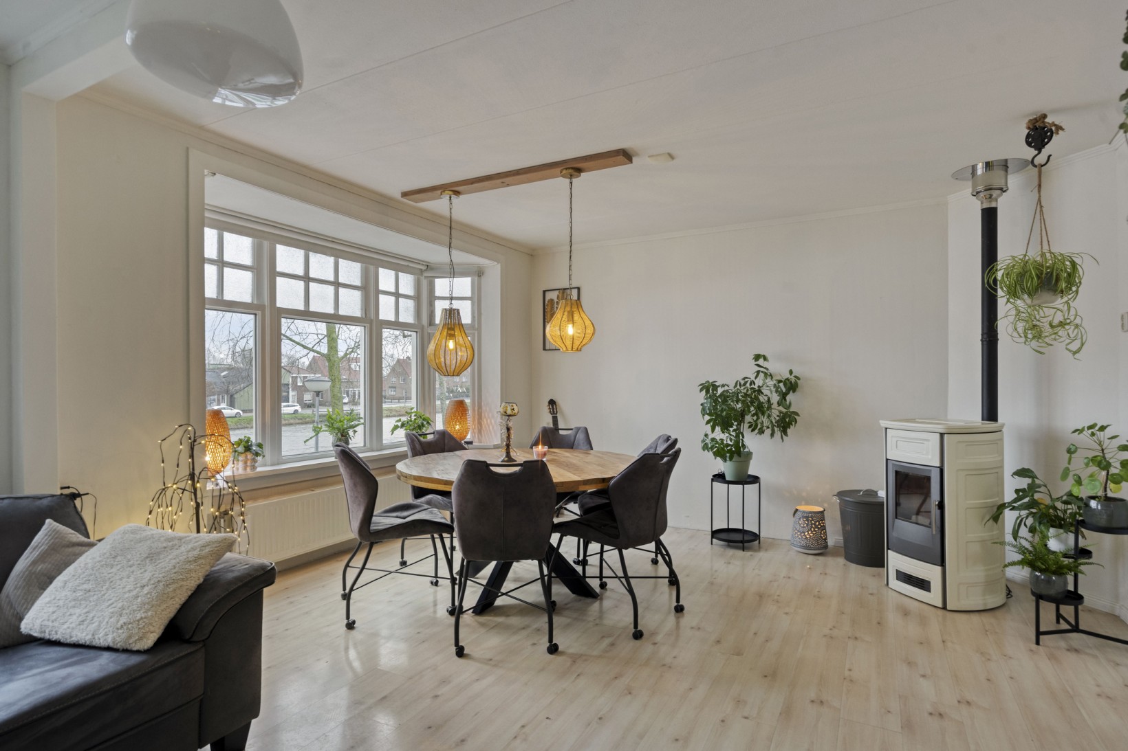 Tussenwoning te koop: Oude Rijksweg 93, 'T Zand