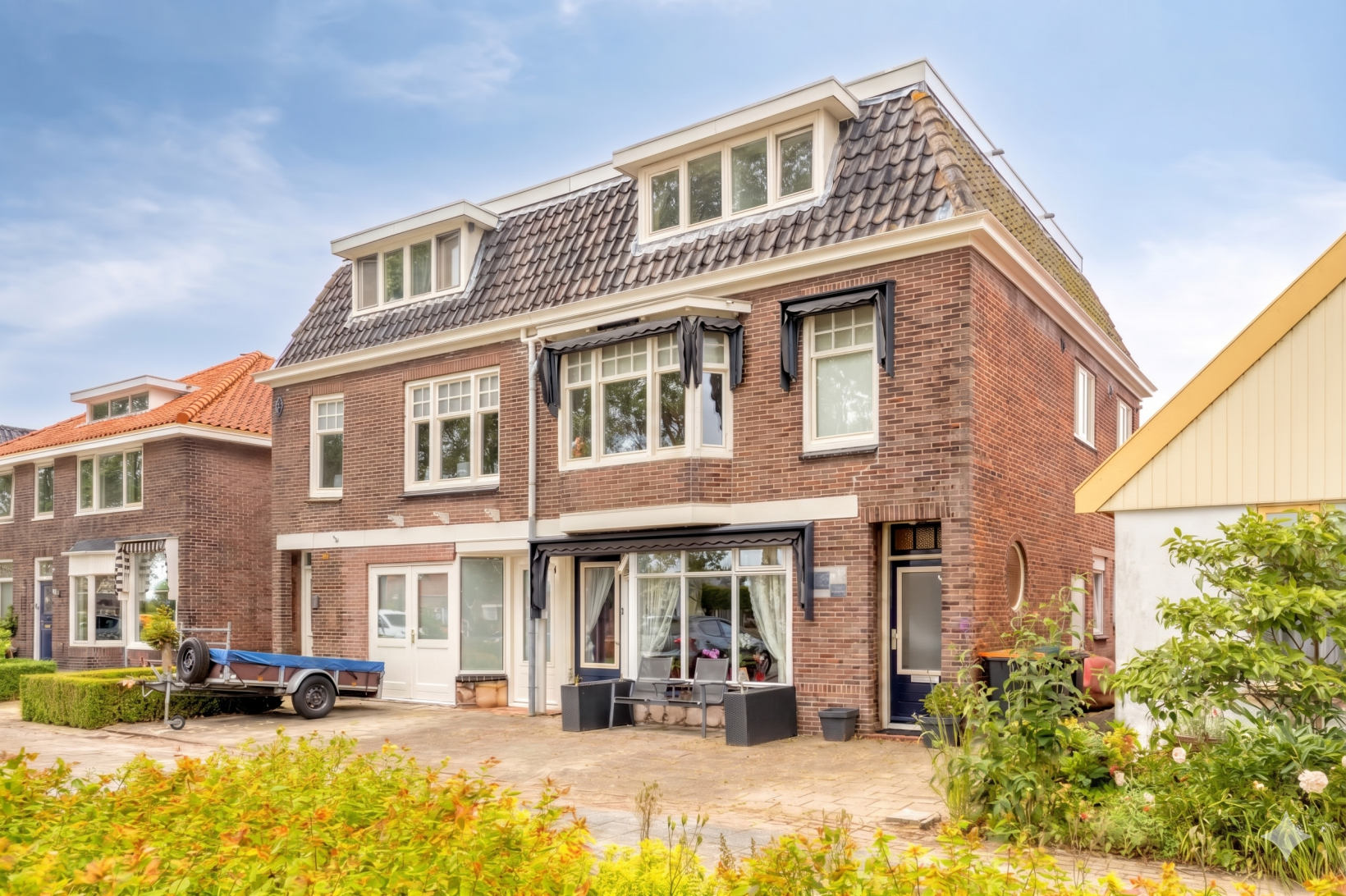 Tussenwoning te koop: Oude Rijksweg 93, 'T Zand