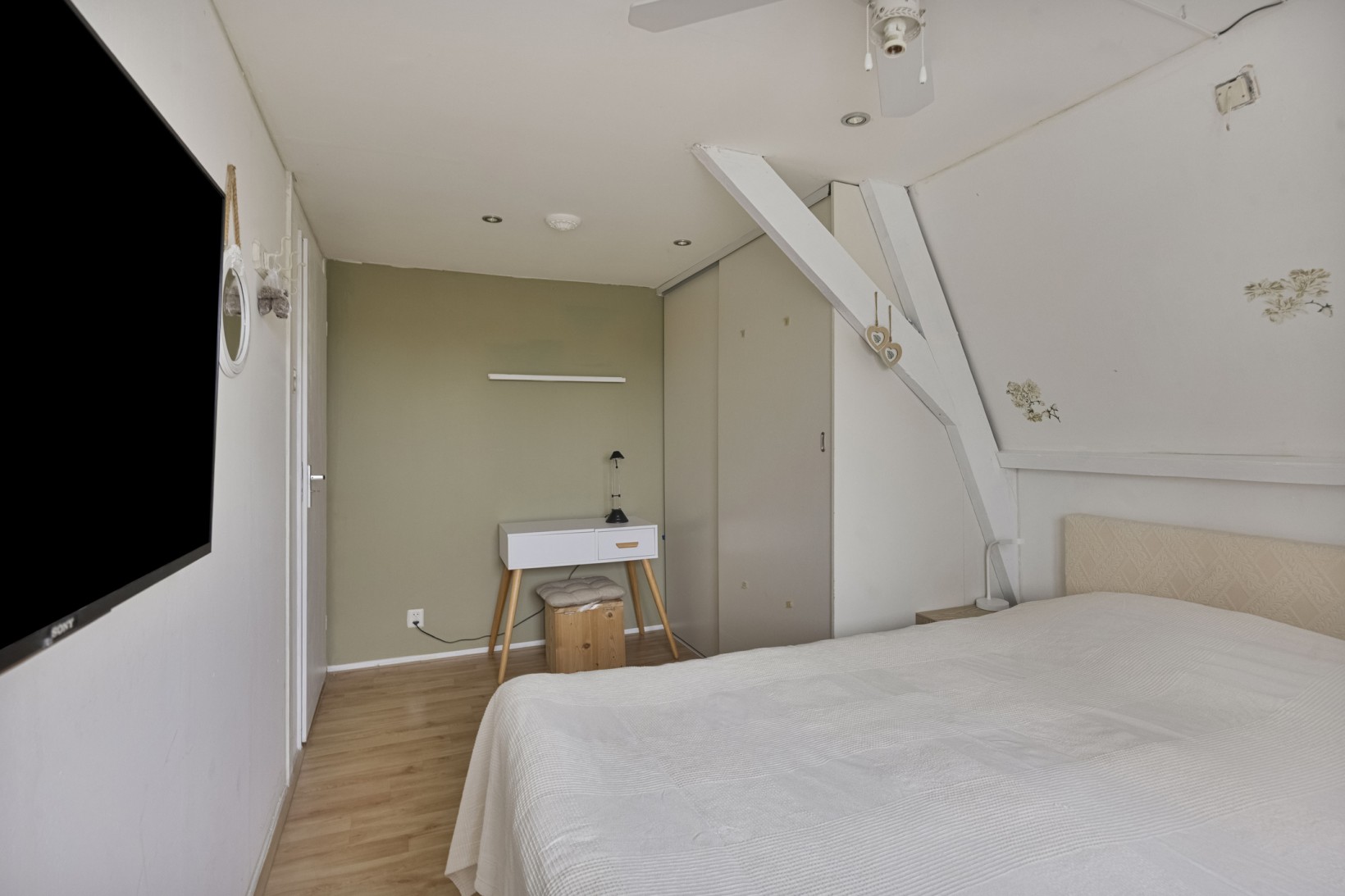 Tussenwoning te koop: Oude Rijksweg 93, 'T Zand