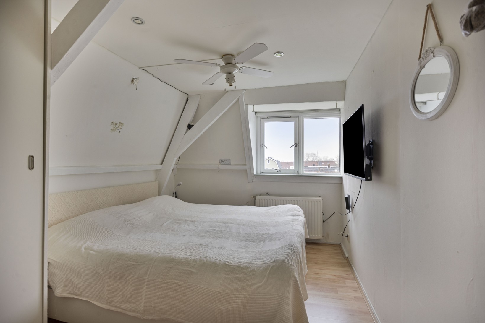 Tussenwoning te koop: Oude Rijksweg 93, 'T Zand