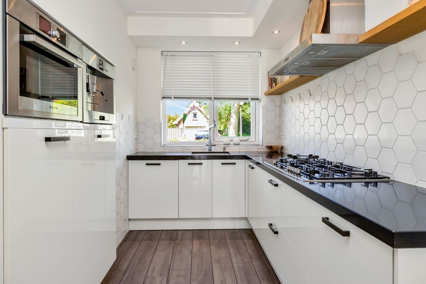 Tussenwoning te koop: Willem 't Hartstraat 21, 'T Zand