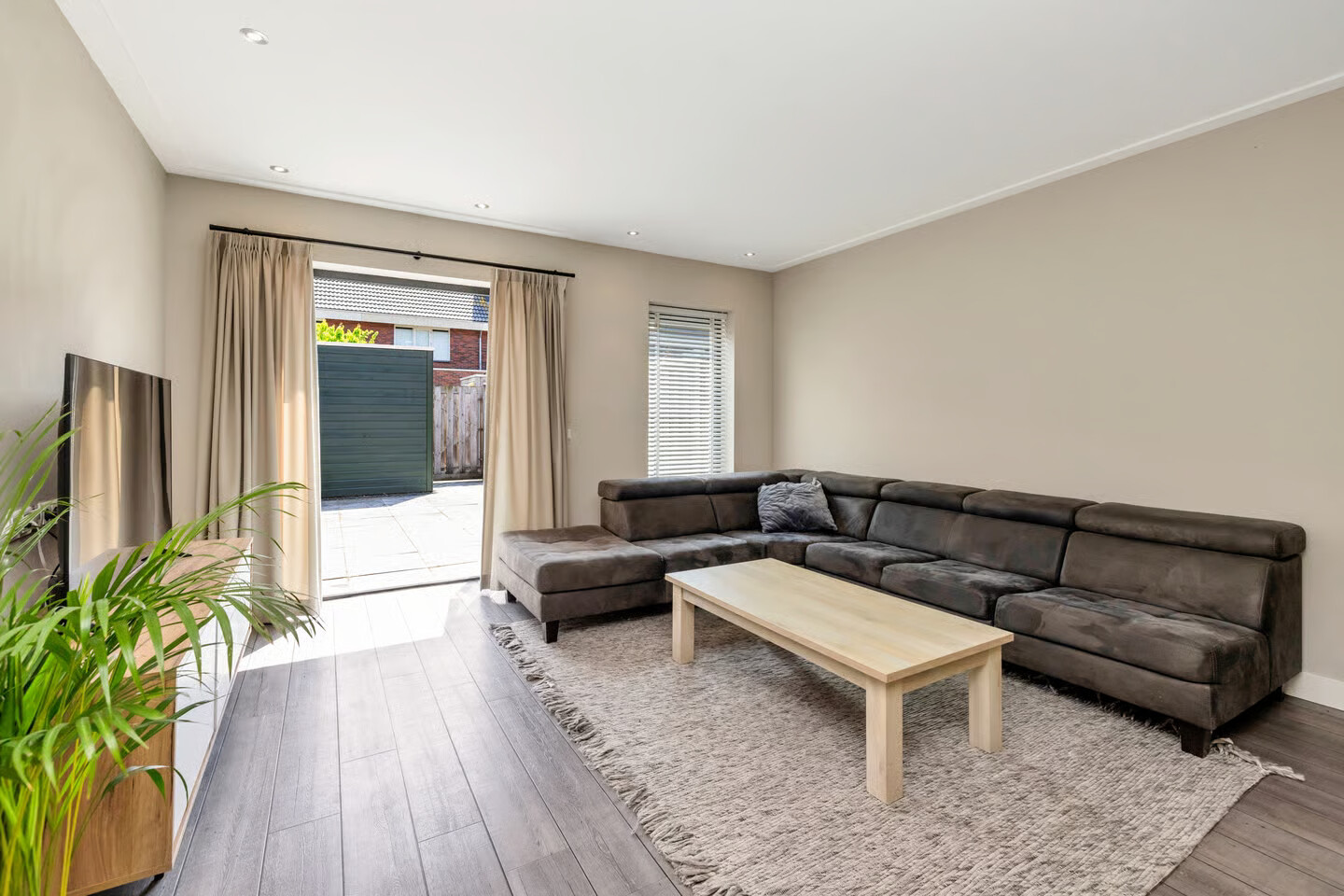Tussenwoning te koop: Willem 't Hartstraat 21, 'T Zand