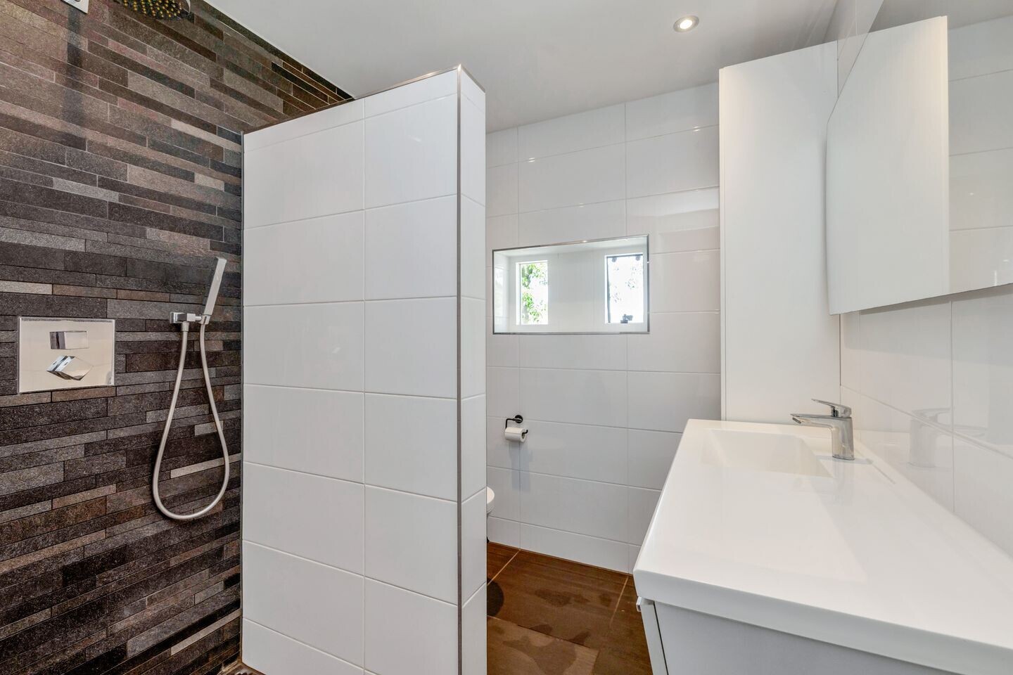 Tussenwoning te koop: Willem 't Hartstraat 21, 'T Zand