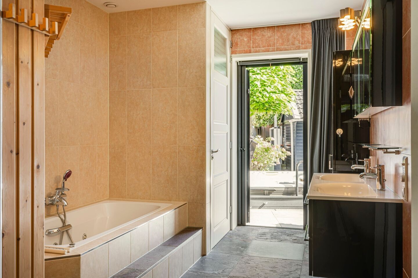 Vrijstaande woning te koop: Prévinaireweg 50, Callantsoog