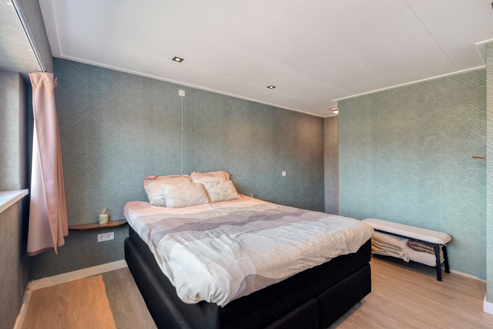 Tussenwoning te koop: Maarten Mooystraat 38, Callantsoog