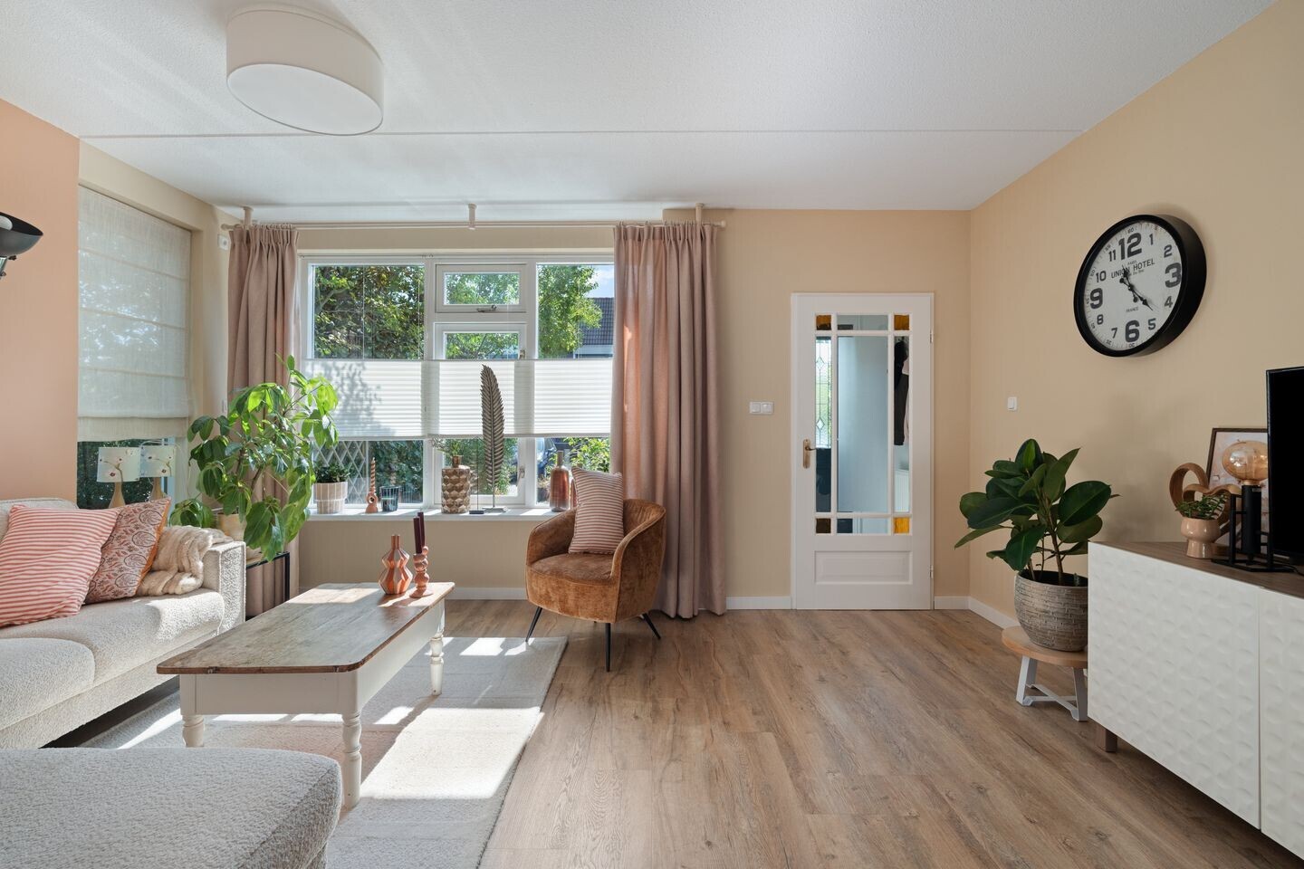 Hoekwoning te koop: Burg. Warnerslaan 31, Anna Paulowna