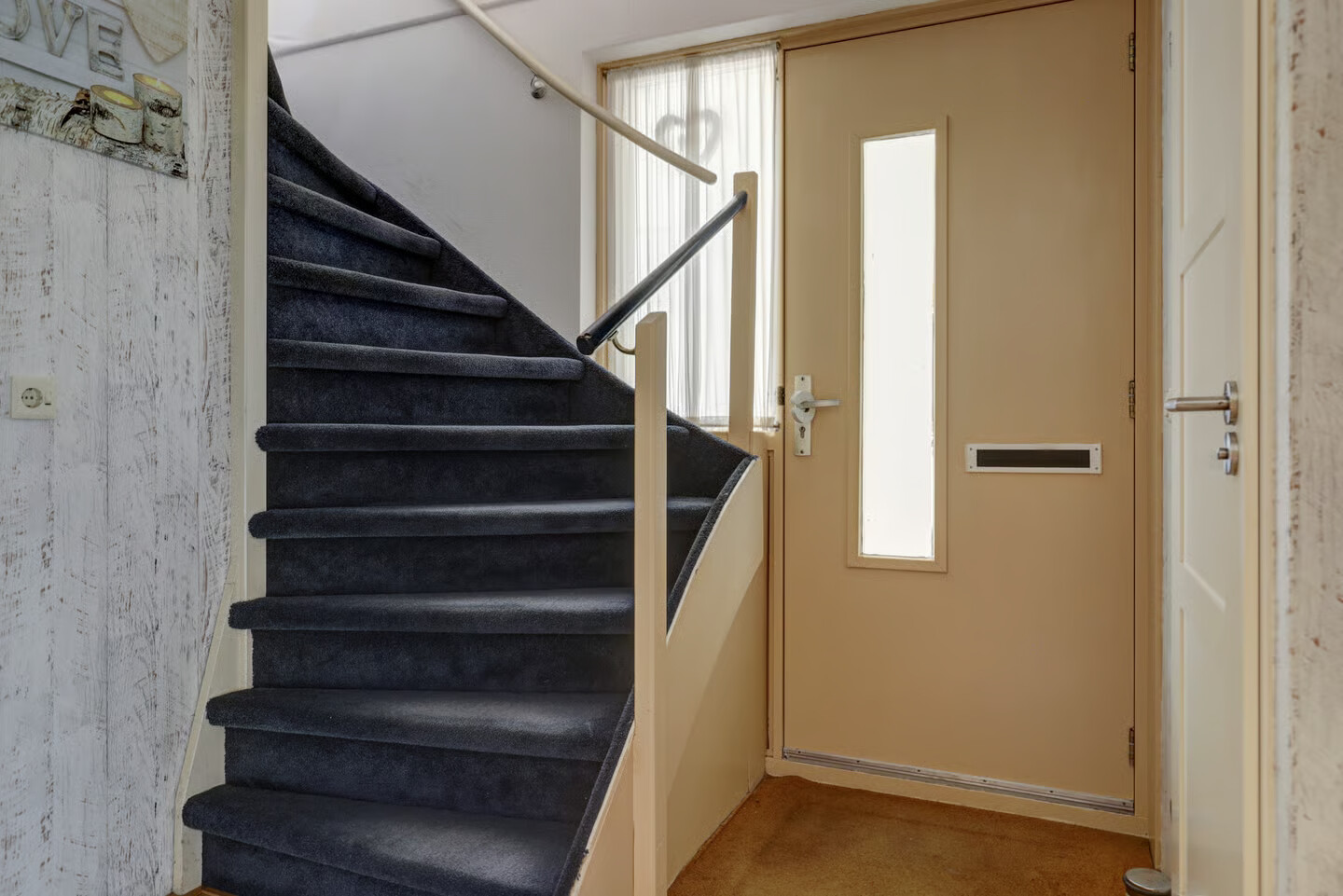 Tussenwoning te koop: Nieuwenhoven 29, Anna Paulowna