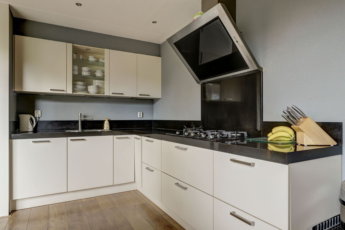 Tussenwoning te koop: Nieuwenhoven 29, Anna Paulowna