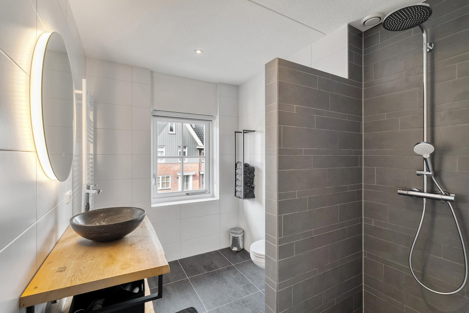 Tussenwoning te koop: Goudhaver 5, Anna Paulowna