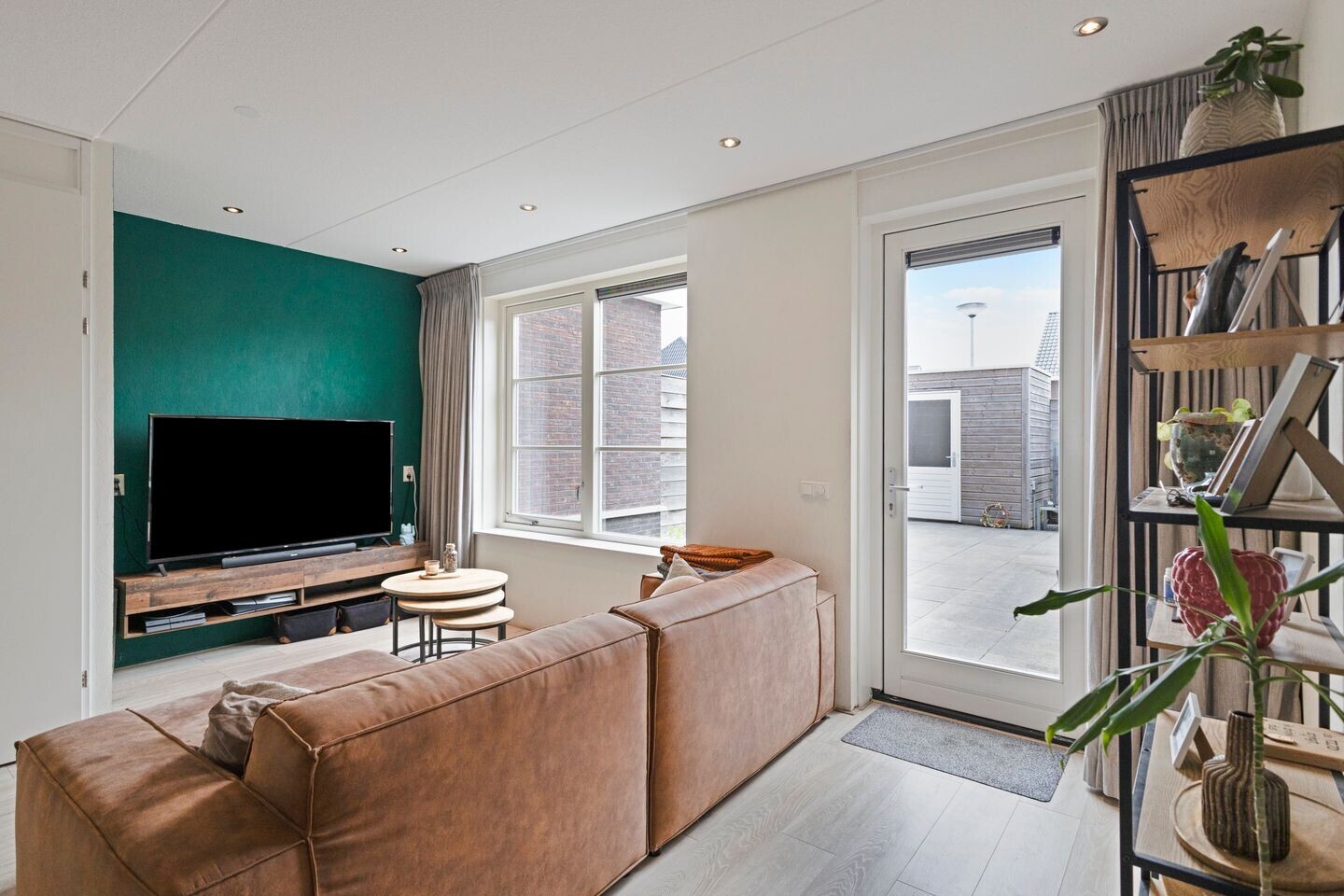 Tussenwoning te koop: Duist 15, Anna Paulowna