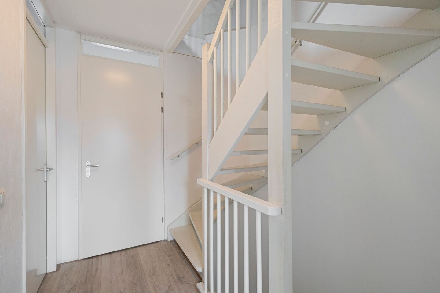 Tussenwoning te koop: Duist 15, Anna Paulowna