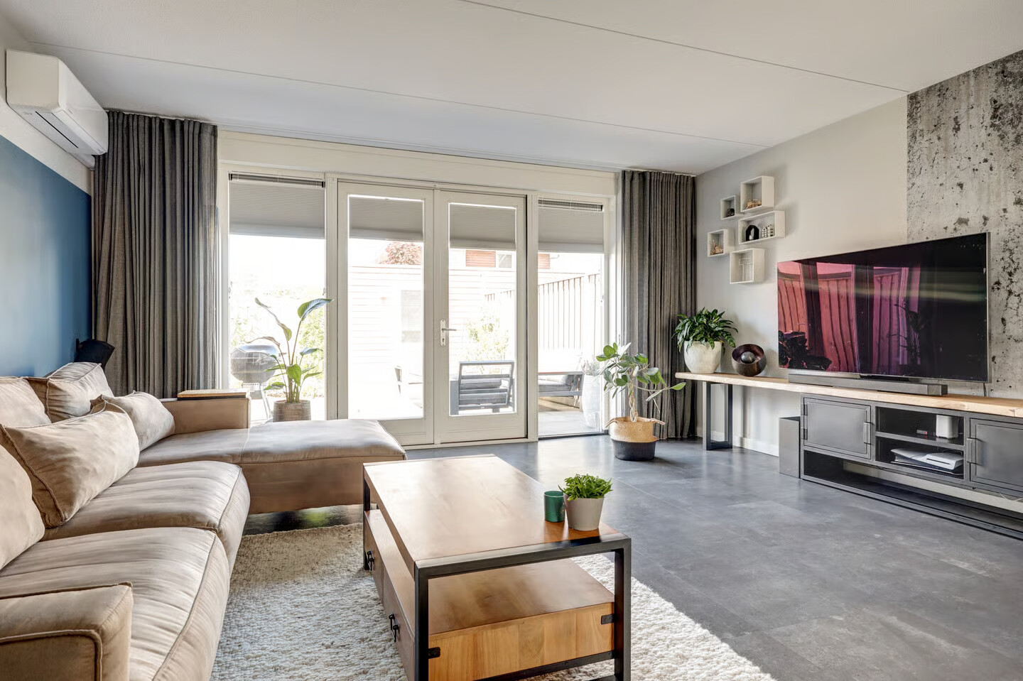 Tussenwoning te koop: Duist 20, Anna Paulowna