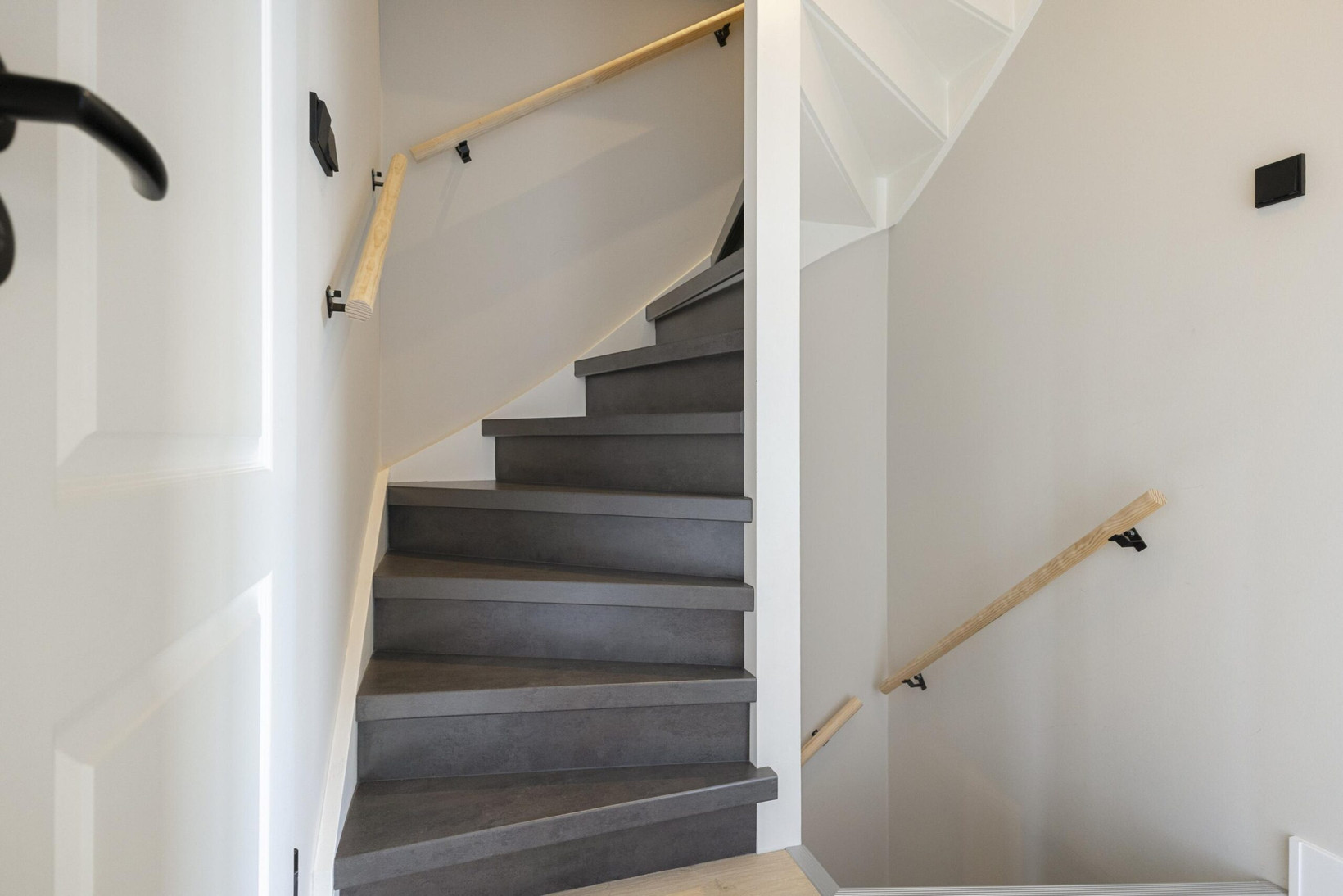 Tussenwoning te koop: Nachtegaallaan 21, Anna Paulowna