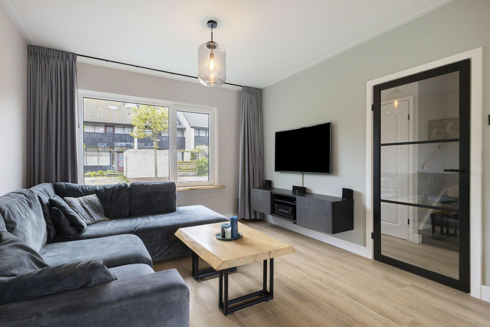 Tussenwoning te koop: Nachtegaallaan 21, Anna Paulowna