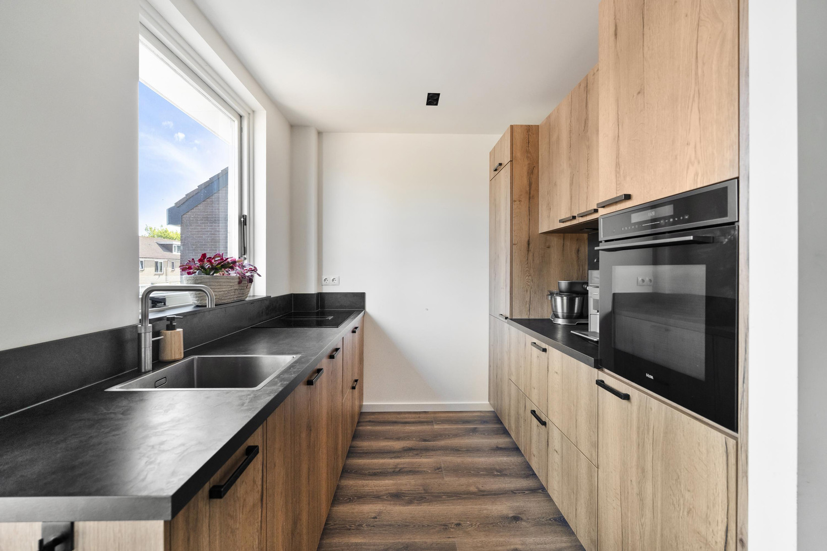 Tussenwoning te koop: Merellaan 37, Anna Paulowna