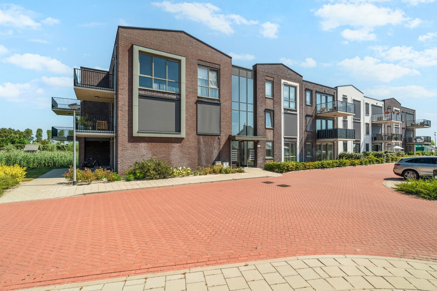 Appartement te koop: Lenteklokje 11, Breezand