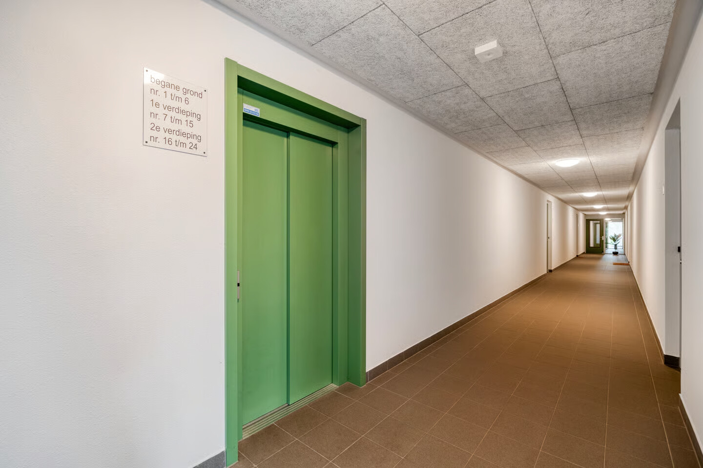 Appartement te koop: Lenteklokje 11, Breezand
