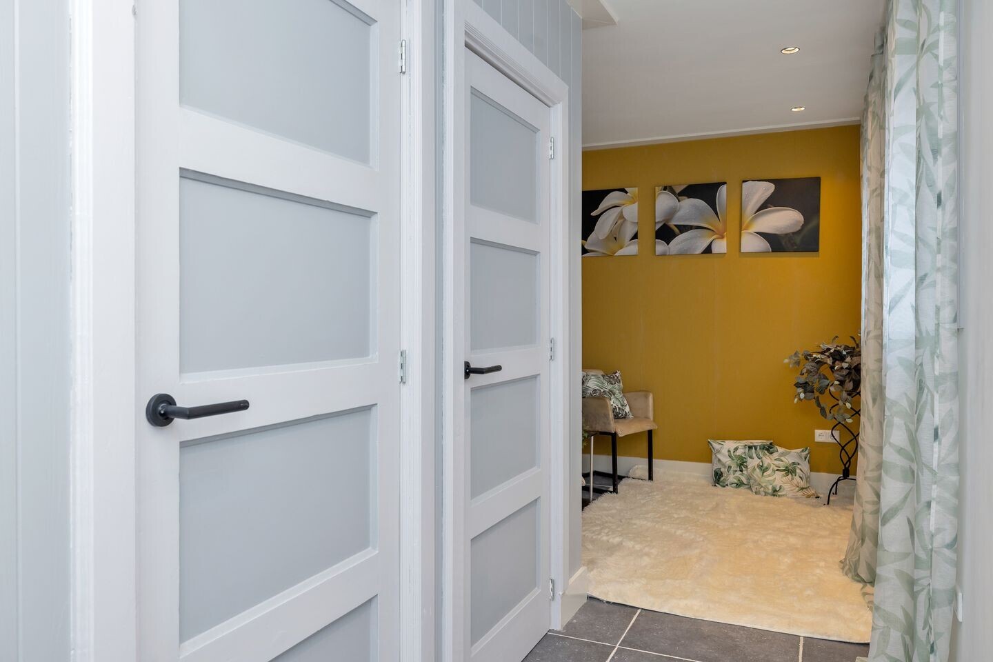 Tussenwoning te koop: Heerenweg 152, Barsingerhorn