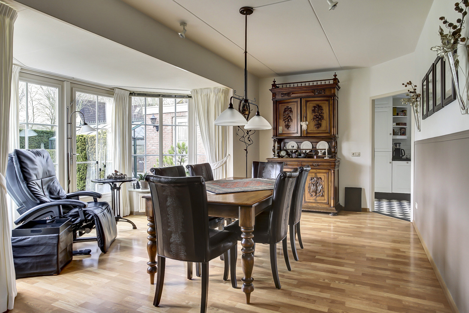 Vrijstaande woning te koop: Dr. Sicco Mansholtstraat 91, Wieringerwerf