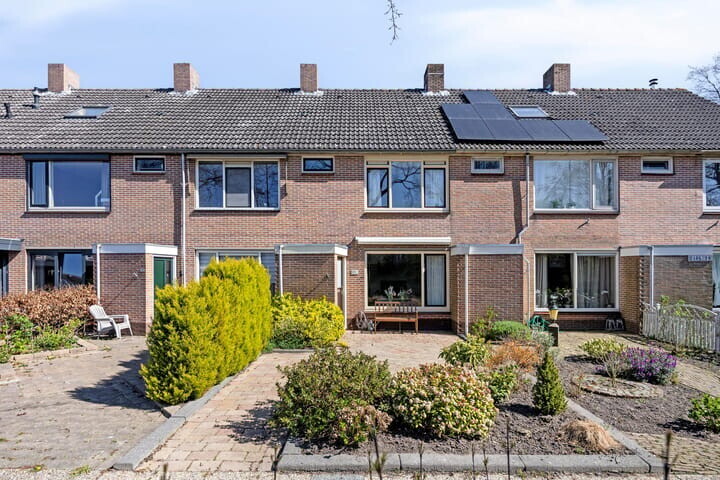 Tussenwoning te koop: Bark 35, Wieringerwerf