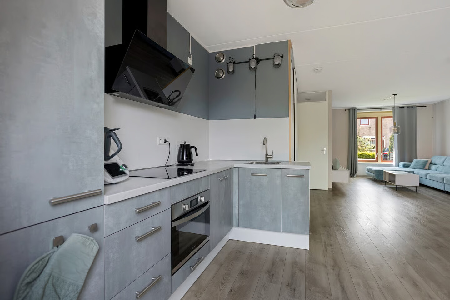 Tussenwoning te koop: Langeweg 26, Slootdorp