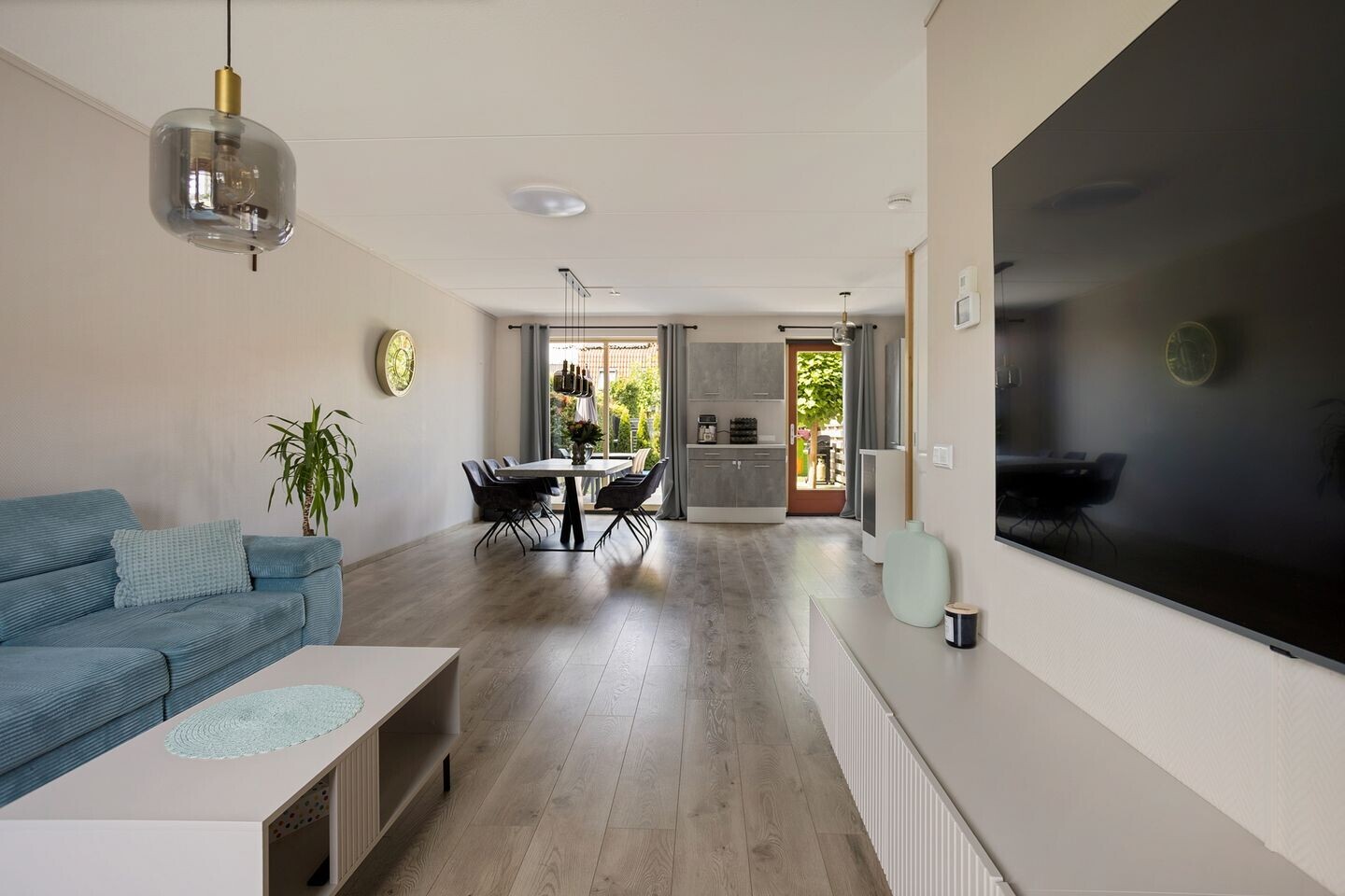 Tussenwoning te koop: Langeweg 26, Slootdorp