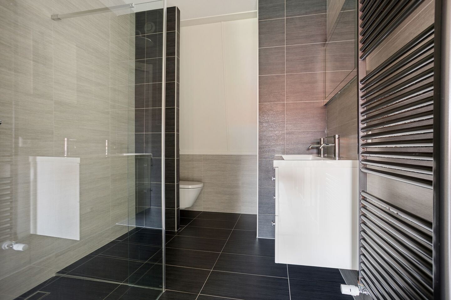 Tussenwoning te koop: Langeweg 26, Slootdorp